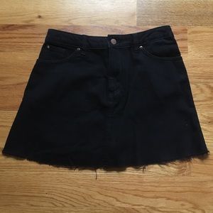 H&M Black Mini Skirt